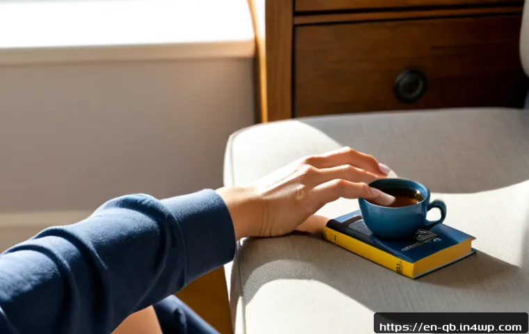 SNS 사용 줄이기 전략 - Photorealistic lifestyle scene of a relaxed middle-aged woman placing her smartphone face-down in a ...